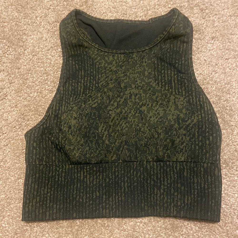 Lululemon ebb to street crop bra
